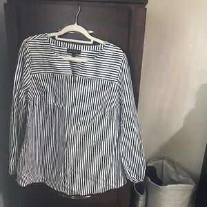 Lane Bryant Black & White Vertical Stripe Split-Neck Tunic